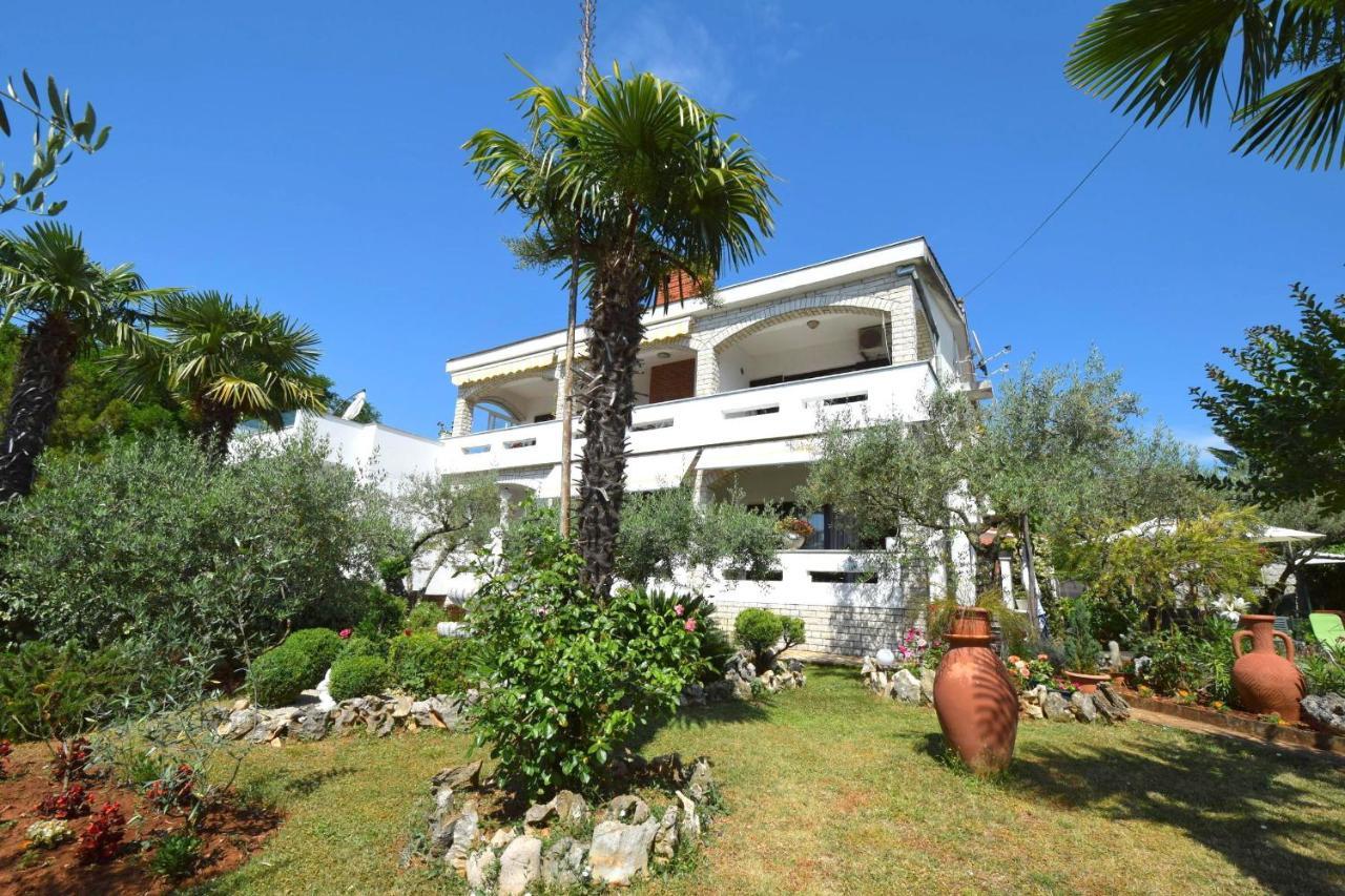 Apartment Mila مالينسكا المظهر الخارجي الصورة